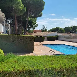  Apartamento Familiar Con Piscina Y Wifi